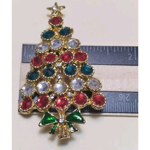 Vintage Brooch Christmas Tree Goldtone Rhinestones Facted Star Enamel Bow 2 In. - Picture 6 of 8